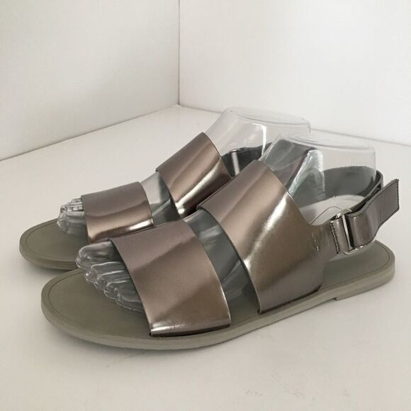 VINCE sz 7.5 Mirror Silver two strap flat sandal beyhive - Picture 1 of 6
